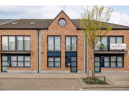 instapklare woning met 4 slaapkamers in het centrum