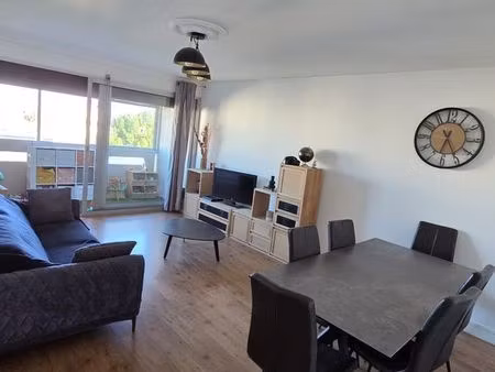 appartement . 4 pièces . 81 m2