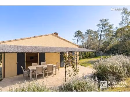 villa 7 pièces 150 m²