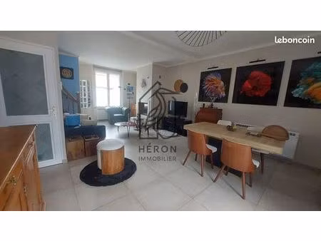 maison 4 pièces 85 m²