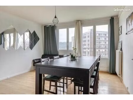 appartement 5 pièces 79 m²