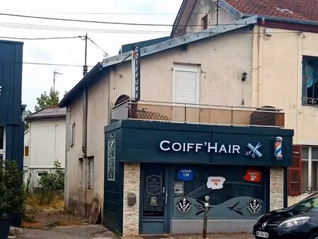 local commercial + type 2 avec terrasse