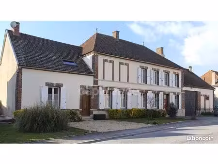 maison 14 pièces 398 m²