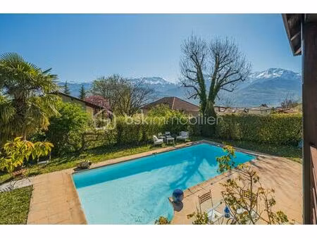 maison de 213 m² à bernin