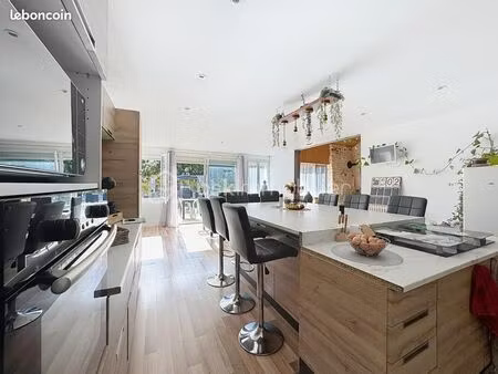 charentaise de caractère