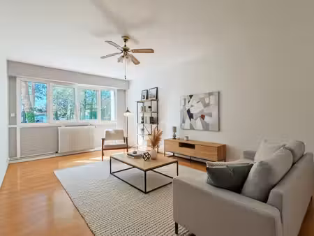 appartement t2 de 54 m 2 à saint benoit non meublé  cuisine indépendante  1 chambre