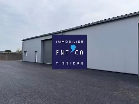 location entrepôt 275 m²
