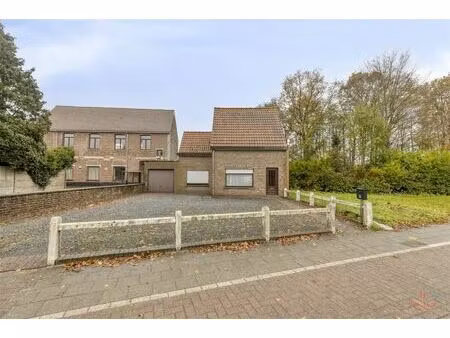 huis te koop in petegem-aan-de-leie met 2 slaapkamers