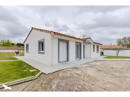 vente maison 5 pièces 103 m² à saint-denis-de-pile (33910)  254 880 €