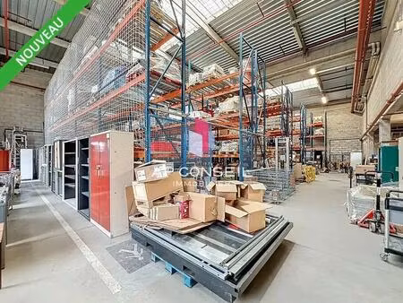 location entrepôt 715 m²