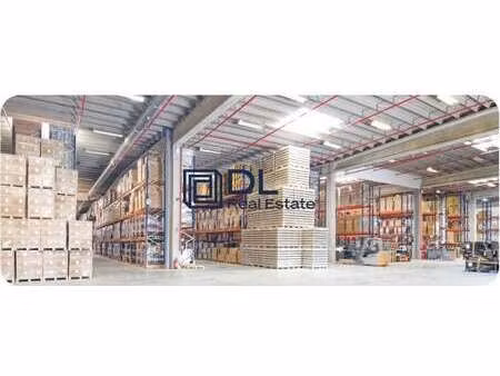 location entrepôt 5 144 m² à 12 672 m²