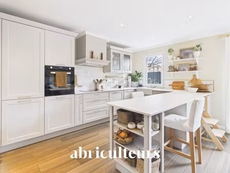 maison luynes plain-pied – rénovation architecte 2021 – commerces à pied