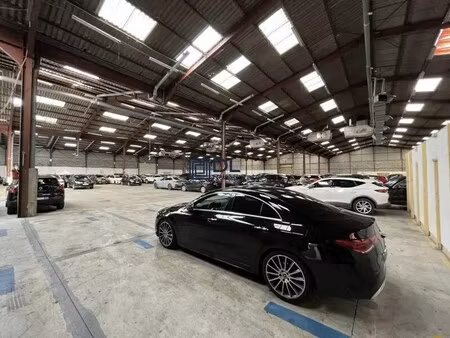 location entrepôt thiverval grignon 78850 650m²