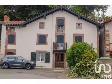 maison à uhart-cize (64220)