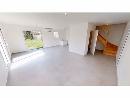 vente maison 4 pièces 89 m² à sommervieu (14400)  269 900 €