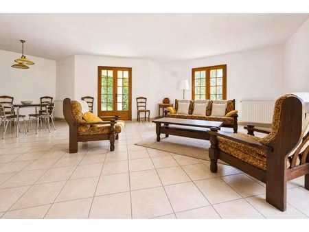vente maison 8 pièces 168 m² sainte-foy-de-longas (24510)