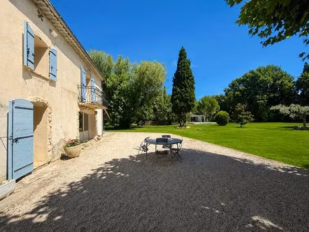 mas avec 7 700 m² de terrain  fort potentiel professionnel