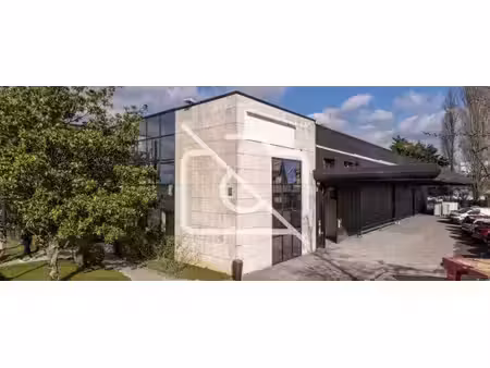 location entrepôt palaiseau 91120 200m² à 2596m²