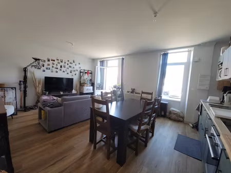 à louer maison 2 chambres à saint-même-le-tenu ! libre au