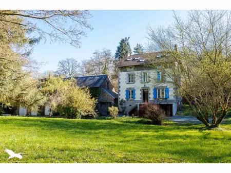vente maison 9 pièces 206 m² à janaillat (23250)  281 430 €
