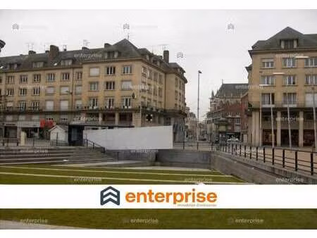 location commerce amiens 80000 120m²