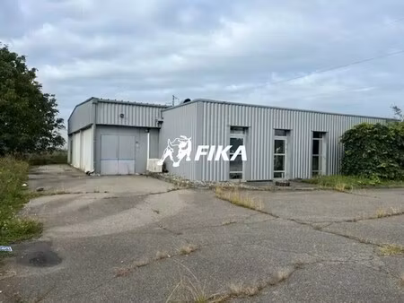 vente local d'activités 400 m²