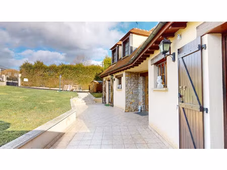 vente maison 7 pièces  175.00m²  annet