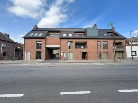 huis te koop in maasmechelen met 2 slaapkamers