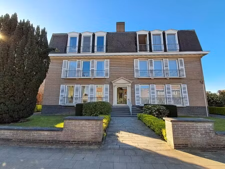 verzorgd appartement op goede ligging!