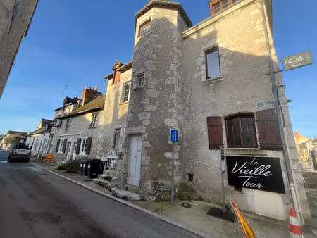 vente local commercial 6 pièces  240.00m²  cellettes