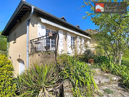 maison familiale 200 m² avec terrain arboré