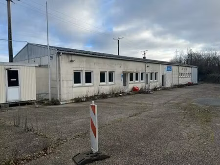 vente local d'activités 490 m²