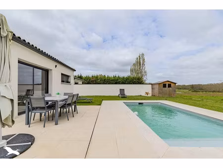 vente maison 4 pièces 96 m² à montussan (33450)  355 232 €