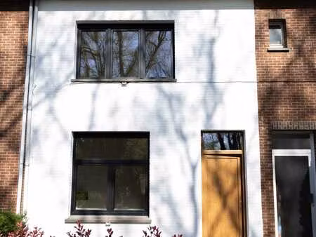 huis te koop in stabroek met 3 slaapkamers