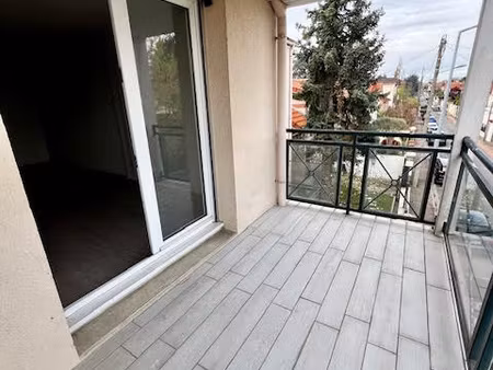 location appartement 1 pièce 32m² montgeron 91230