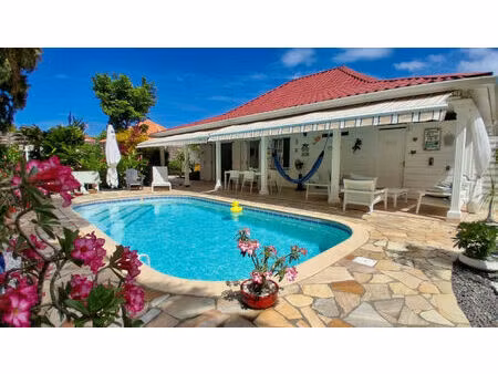 location maison 4 pièces  79.00m²  ducos