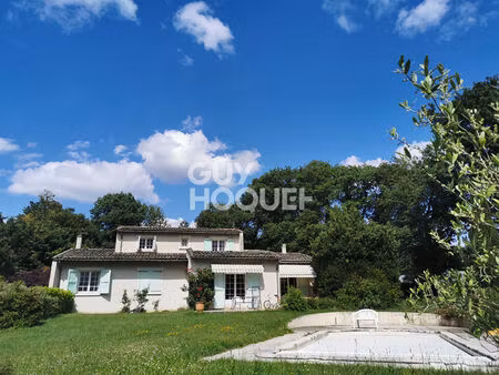 maison assieu 6 pièce(s) 169 m2