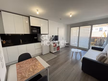 appartement studio centre ville de parentis en born