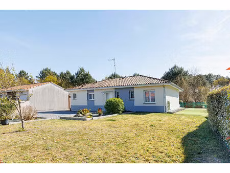 maison 3 chambres avec piscine