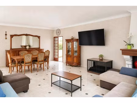 vente maison 7 pièces 252 m² pineuilh (33220)