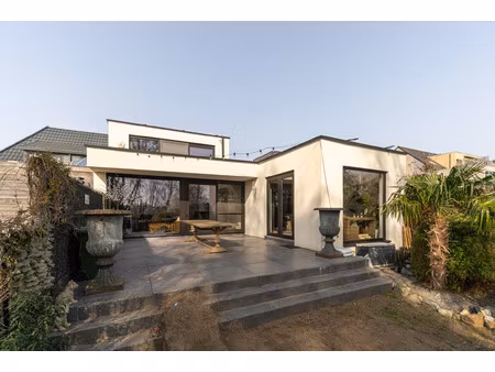 huis te koop in ranst met 3 slaapkamers