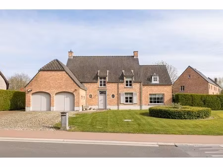 huis te koop in hever met 3 slaapkamers