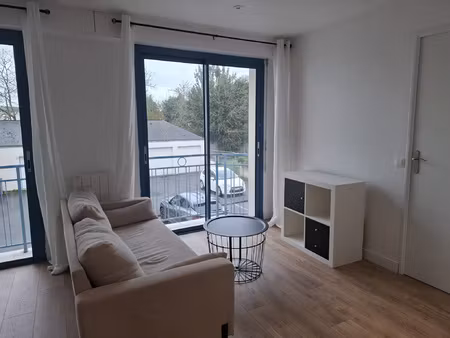 location appartement 2 pièces 45m² machecoul st meme 44270