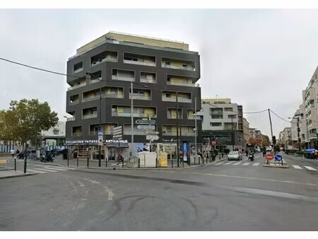 location commerce asnieres sur seine 92600 190m²