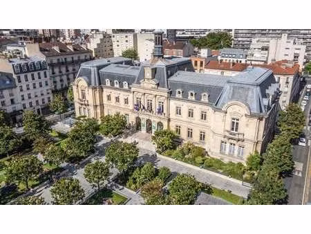location commerce clichy 92110 95m²