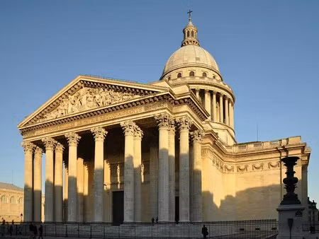 location commerce 131 m²