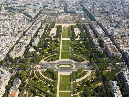 location commerce 65 m²