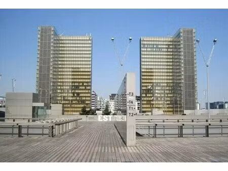 location commerce 230 m²