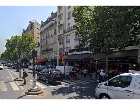 location commerce 90 m²