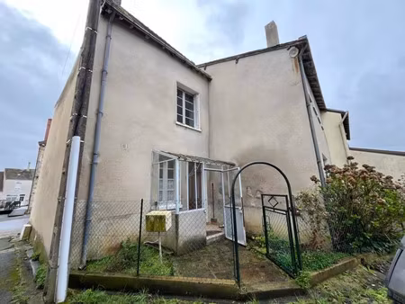 vente maison 6 pièces 101 m² saint-denis-de-jouhet (36230)